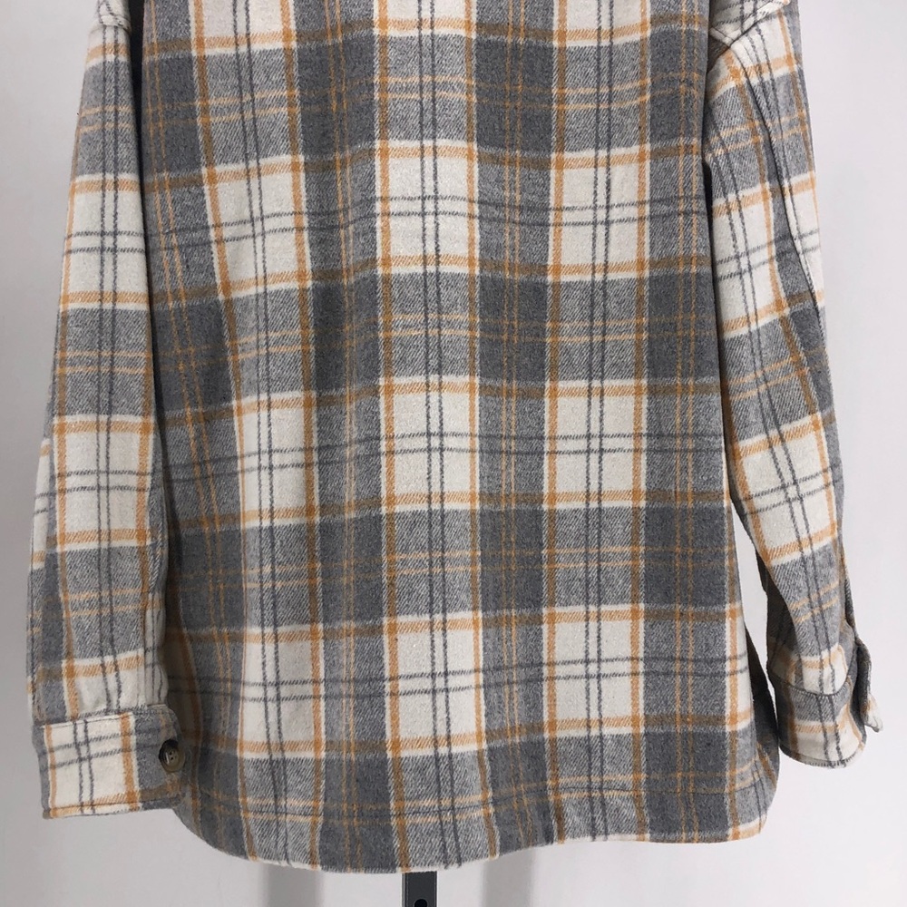 New In Front Button Multi-Colored Plaid Jacket Si… - image 8